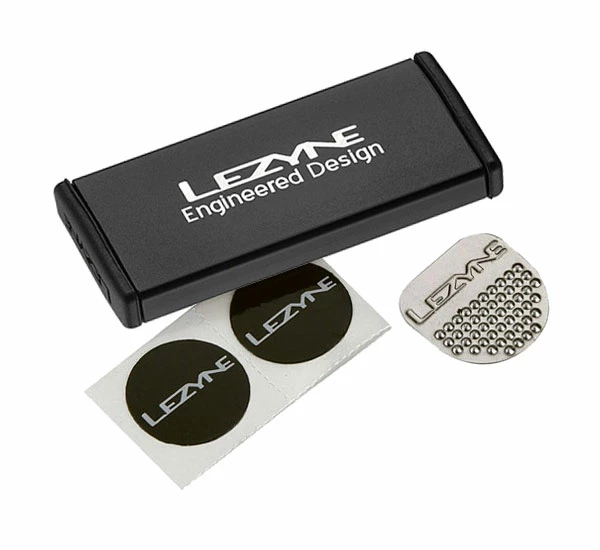 Lezyne Kit De Réparation METAL Kit Alu. Noir 3 Lezyne Kit De Réparation METAL Kit Alu. Noir