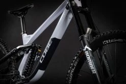 Cube TWO15 Race 27.5 Flashwhite´n´black -Vélo Soldes 458150 D4