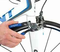 Park Tool Pince De Serrage Pour Câble Bowden BT-2 5 Park Tool Pince De Serrage Pour Câble Bowden BT-2 -Vélo Soldes BT 2 003
