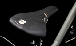 Cube Ella 240 Lunar´n´salmon -Vélo Soldes CUBE Ella 240 lunar n salmon 623610 4