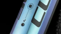 Cube Reaction Hybrid Race 625 Easy Entry Switchblue´n´black 6 Cube Reaction Hybrid Race 625 Easy Entry Switchblue´n´black -Vélo Soldes CUBE Reaction Hybrid Race 625 Easy Entry switchblue n black 634222 2