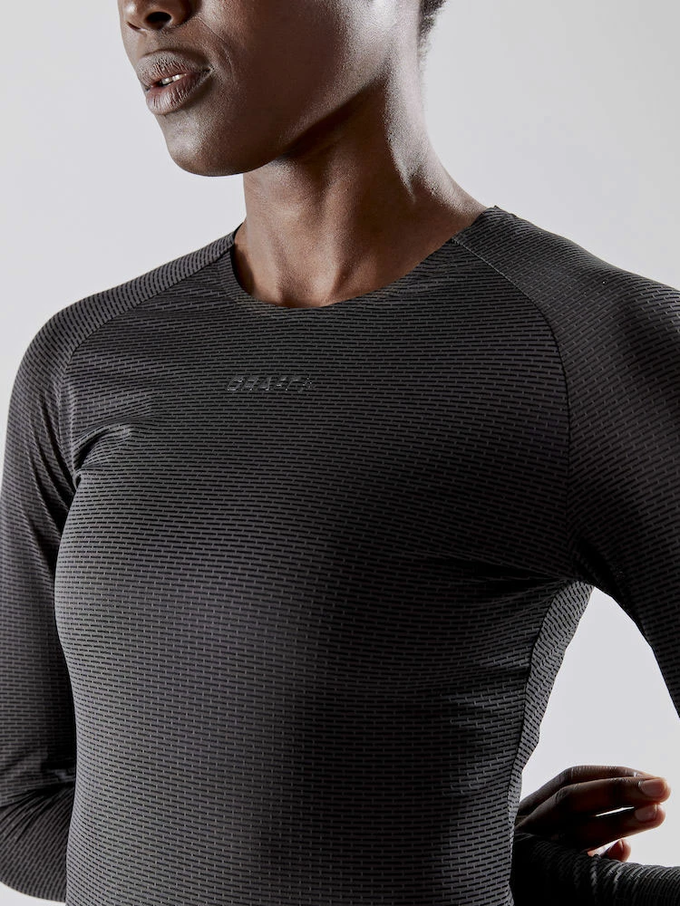 Craft Pro Dry Nanoweight - Women's Baselayer Longsleeve 7 Craft Pro Dry Nanoweight - Women's Baselayer Longsleeve – Image 5