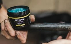 Dynamic Graisse Lubrifiante Universelle Premium 150g 8 Dynamic Graisse Lubrifiante Universelle Premium 150g -Vélo Soldes DY 024 Dynamic allround grease premium use