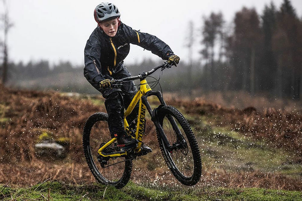 Dirtlej DirtSuit Kids Edition - Kid's Mud Overall 6 Dirtlej DirtSuit Kids Edition - Kid's Mud Overall – Image 4