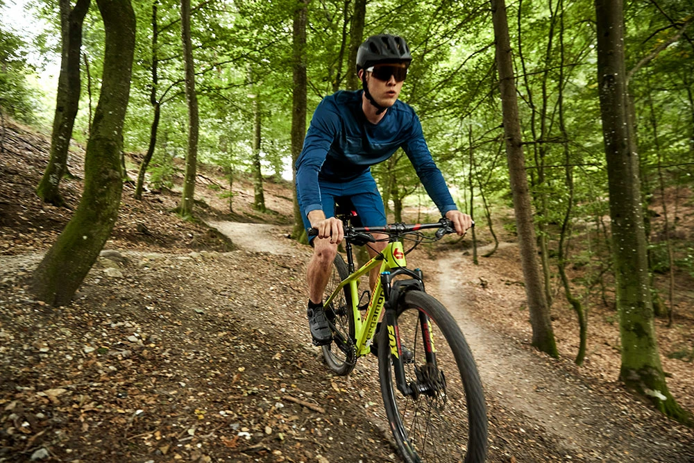 Endurance Jamal 2in1 - MTB Shorts With Pad 4 Endurance Jamal 2in1 - MTB Shorts With Pad – Image 2