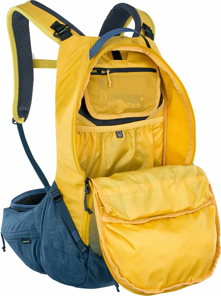 Evoc Trail Pro 16L - Sac à Dos De Protection 7 Evoc Trail Pro 16L - Sac à Dos De Protection – Image 5