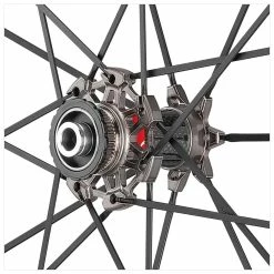 Fulcrum Jeu De Roues Racing Zero Carbon DB Disc 13 Fulcrum Jeu De Roues Racing Zero Carbon DB Disc -Vélo Soldes Fulcrum RacingZeroCarbonDb R0 19DFRAC 06