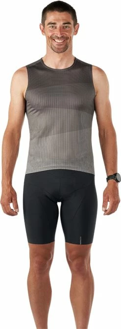 Mavic Hot Ride+ - Sleeveless Baselayer Shirt 11 Mavic Hot Ride+ - Sleeveless Baselayer Shirt -Vélo Soldes Mavic Hot Ride Funktionsunterhemd C13419 3