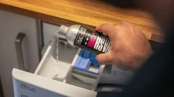 Muc-Off Technical Wash For Apparel 300ml Produit De Lavage -Vélo Soldes Muc Off 20118325 MU CAR 2812 1Technical Wash For Apparel 300ml Waschmittel 3