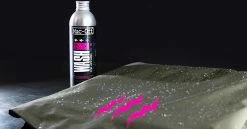 Muc-Off Technical Wash For Apparel 300ml Produit De Lavage -Vélo Soldes Muc Off 20118325 MU CAR 2812 1Technical Wash For Apparel 300ml Waschmittel 4