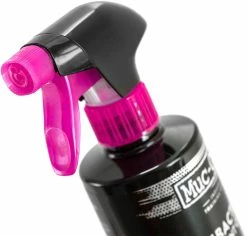 Muc-Off Nettoyant Antibactérien Pour équipement 500ml -Vélo Soldes Muc Off Antibacterial Equipment Cleaner 1123 2