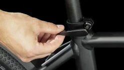 Cube Nuride Hybrid Pro 750 Allroad Black´n´metal 13 Cube Nuride Hybrid Pro 750 Allroad Black´n´metal -Vélo Soldes Nuride Hybrid Pro 750 Allroad black n metal 632762 5