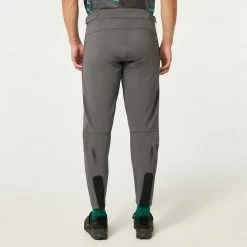 Oakley Element Lite Pant - Pantalon De VTT -Vélo Soldes Oakley FOA404404 25N ElementLitePant MTBHose 4