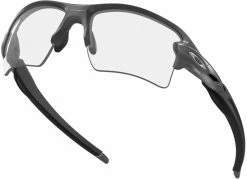 Oakley FLAK 2.0 XL Photochromic - Lunettes De Sport -Vélo Soldes Oakley OO9188 16 flak 2 steel clear black iridium photochromic xl 4