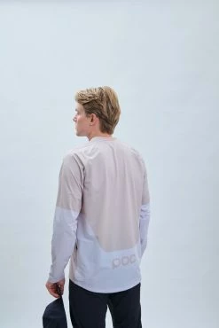 POC Essential - Maillot MTB Manches Longues 11 POC Essential - Maillot MTB Manches Longues -Vélo Soldes POC 52766 Ms Essential MTBLSJersey 1814 MTBLangarmtrikot 4