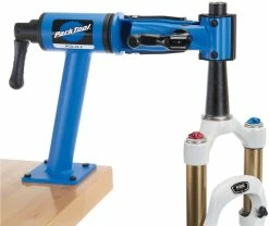 Park Tool Bras De Montage Pour établi De Travail PCS-12.2 8 Park Tool Bras De Montage Pour établi De Travail PCS-12.2 -Vélo Soldes Park Tool PCS 12 2 3