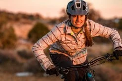 Pearl Izumi Rove - Chemise Fonctionnelle Pour Femme -Vélo Soldes Pearl Izumi Rove Damen Funktionshemd P172219039GC 3