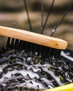 Peaty's Drivetrain Brush -Vélo Soldes Peaty s Drivetrain Brush 5060541583474 4