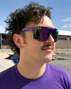 Pit Viper The Originals Donatello / Polarized Purple Mirror - Lunettes De Soleil 11 Pit Viper The Originals Donatello / Polarized Purple Mirror - Lunettes De Soleil -Vélo Soldes Pit Viper The Originals Donatello Sonnenbrille PV GLA 0001 2742 4