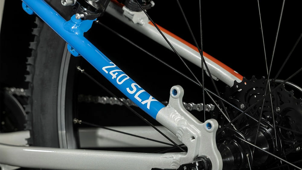 Cube Reaction 240 SLX Teamline 5 Cube Reaction 240 SLX Teamline – Image 3