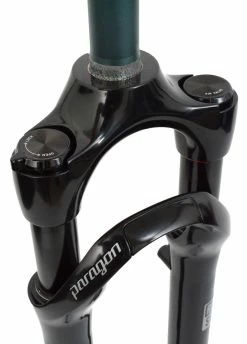 ROCKSHOX Paragon Gold RL 28" Solo Air 65 10 ROCKSHOX Paragon Gold RL 28" Solo Air 65 -Vélo Soldes Rock Shox Paragon Gold RL 28 Solo Air 65 00 4019 459 001 c