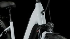 Cube Supreme Hybrid EXC 500 Easy Entry Flashwhite´n´black -Vélo Soldes Supreme Hybrid EXC 500 Easy Entry flashwhite n black 632241 4