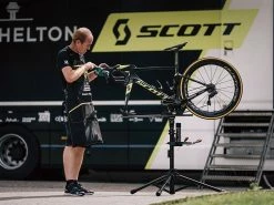 Topeak PrepStand X 12 Topeak PrepStand X -Vélo Soldes Topeak PrepStand X TW022 e