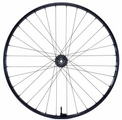 ZIPP Jeu De Roues 3ZERO Moto 27,5" Tubeless Boost Sram/Shimano -Vélo Soldes Zipp 3ZERO Moto XD Tubeless Boost Hinterrad silver stealth 00 1918 421pMWcC74OcCtiD