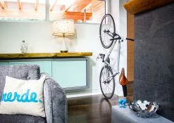 The Hornit Support Mural Hybride CLUG 11 The Hornit Support Mural Hybride CLUG -Vélo Soldes clug product hero 1 4 3