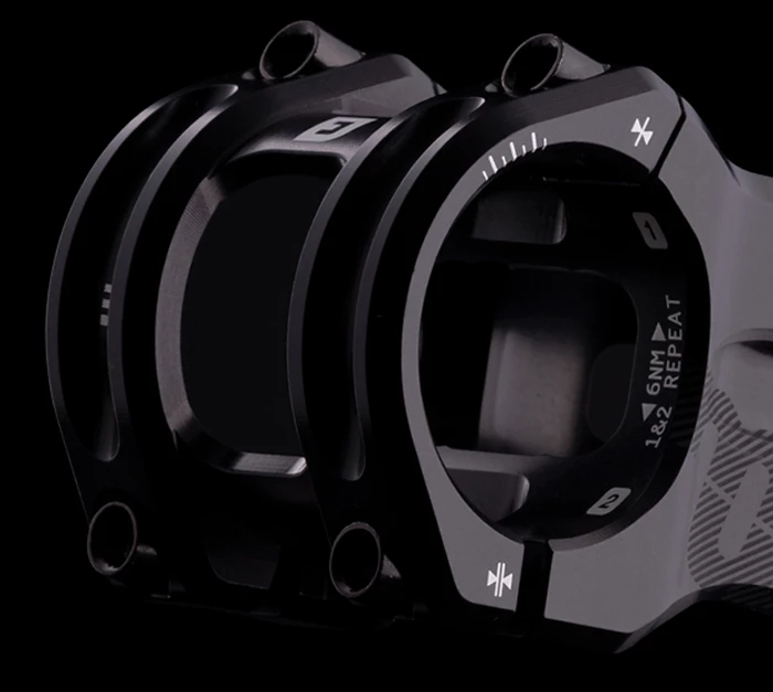 Sixpack Racing Potence Emil Johansson Signature 5 Sixpack Racing Potence Emil Johansson Signature – Image 3