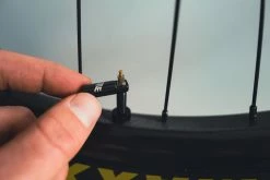 Title Kit De Valve Tubeless 9 Title Kit De Valve Tubeless -Vélo Soldes title 20114026 Tubeless Ventil Set 4